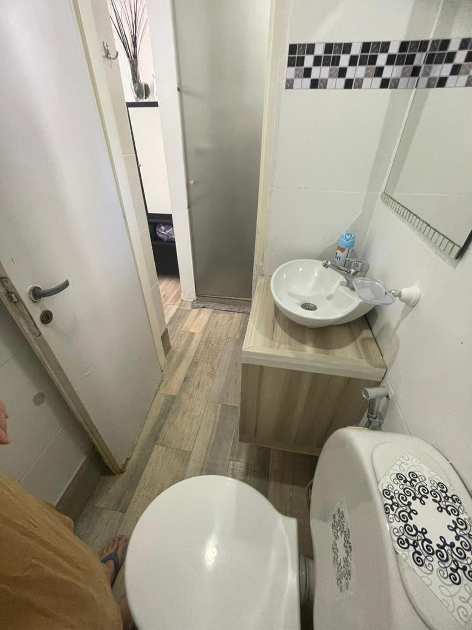 Ezeiza 2 Monoambiente Privado A 15 Minutos Del Aeropuerto Opcional Tranfer Desde Y Hacia El Aeropuerto De Ezeiza Las 24 Horas Pet Friendly Kültér fotó